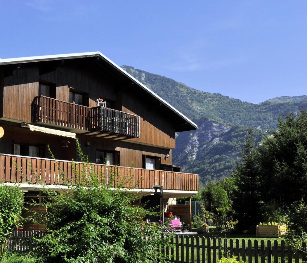 Chalet La Cachette Cyclists & Skiers Ле-Бур-д'Уазан Екстер'єр фото